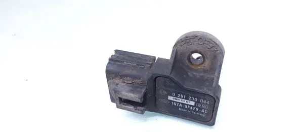 Ford Mondeo Mk III Air pressure sensor 1S7A9F479AC 0261230044