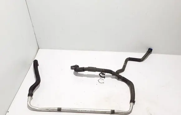 Chevrolet Silverado Engine coolant pipe/hose 85043089