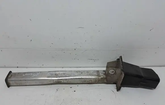 Peugeot 5008 Front bumper shock/impact absorber 9682791480