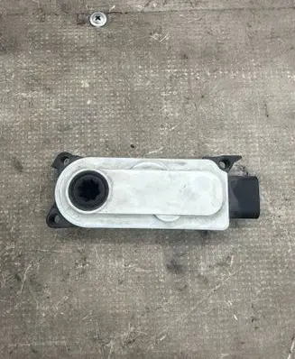 Mercedes-Benz GLC C254 Radiator active air flap actuator T96439C 2204460251289 131888800060