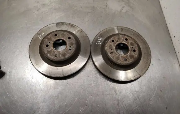 Suzuki Grand Vitara II Front brake disc