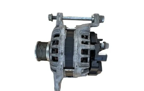 Iveco Daily 6th gen Generator/alternator 5802016150