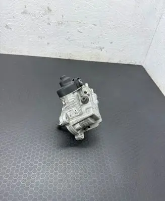 Audi A4 S4 B8 8K Fuel injection high pressure pump 03L130755 0445010507