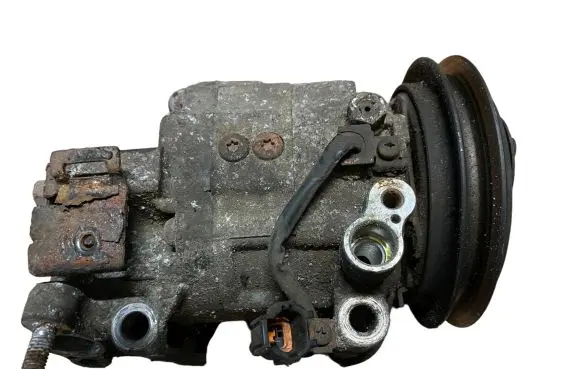 Nissan X-Trail T30 Air conditioning (A/C) compressor (pump) DKV11S 687031648 A470112050