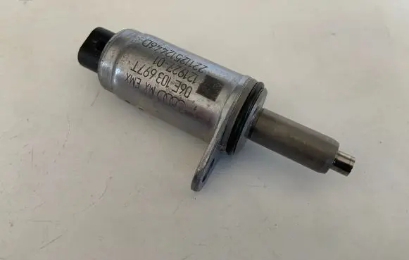 Audi Q5 SQ5 Camshaft position sensor 06E103697T