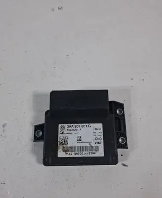 Volkswagen Sharan Hand brake control module 3AA907801G