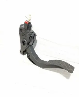 Audi Q5 SQ5 Accelerator throttle pedal 8K1723523 06122010 6PV00950501