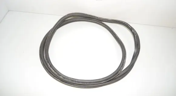 BMW 2 F22 F23 Trunk rubber seal (body) 7304538 51767304538 51767403852
