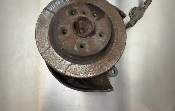 Nissan Qashqai Rear wheel hub 