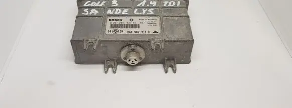 Volkswagen Golf III Engine control unit/module 0261203182 8A0907311K
