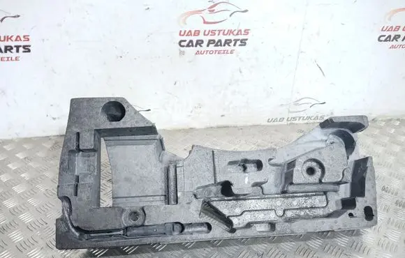 Volkswagen PASSAT B7 Tool box 3C5012115D