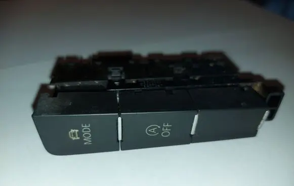 Traction control (ASR) switch