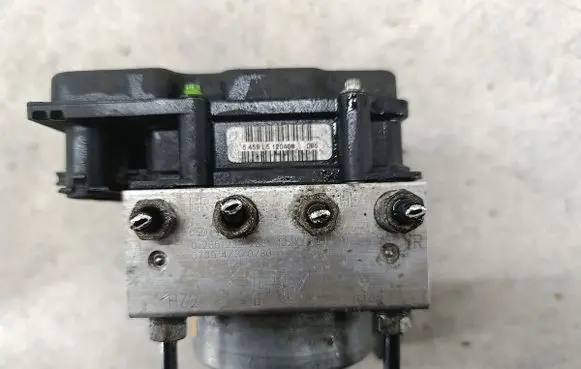Opel Corsa D ABS Pump 