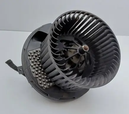 Volkswagen Golf V Heater fan/blower 1K1820015D 3C0907521