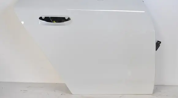 BMW i4 Rear door