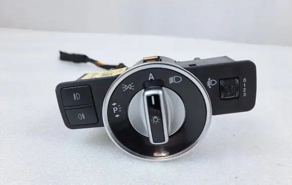 Mercedes-Benz E W212 Light switch A2129057200