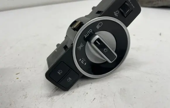 Mercedes-Benz C W204 Light switch
