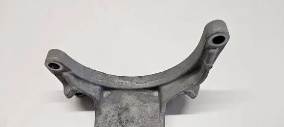 Jeep Grand Cherokee WL Gearbox mounting bracket 68375838AA