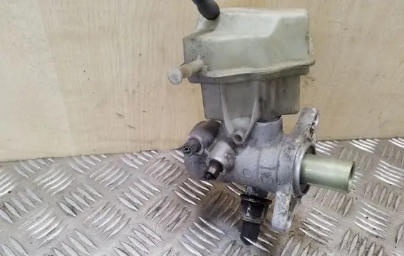 Renault Espace - Grand espace IV Master brake cylinder 8200181766A