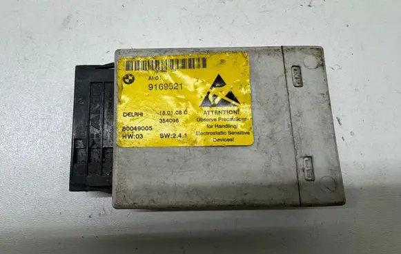 BMW 5 E60 E61 Central console control unit 9169521 80049005 354096