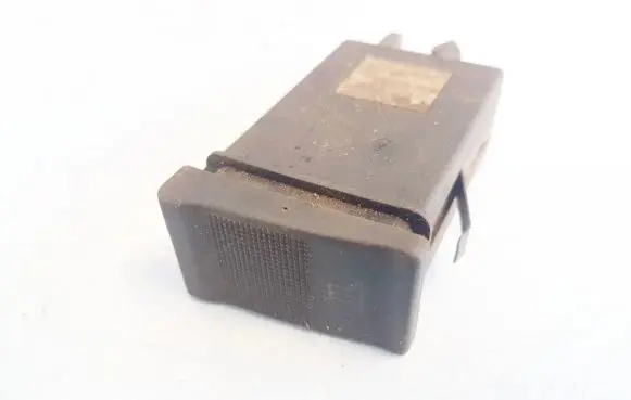 Audi A6 S6 C5 4B Windscreen/window heater switch