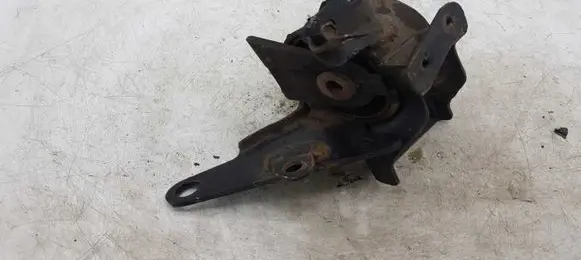 Toyota Corolla Verso AR10 Engine mounting bracket NOCODE