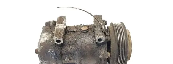Renault Laguna I Air conditioning (A/C) compressor (pump) 7700859676D 1045010734
