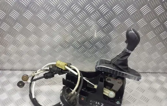 Opel Astra J Gearbox retarder lever 8126201400
