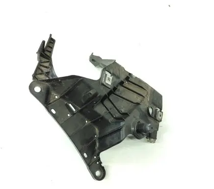 BMW X5 F15 Fender mounting bracket 7294543 10503410