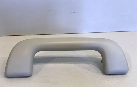 Toyota Avensis T270 Front interior roof grab handle 087645