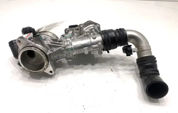 Land Rover Range Rover Evoque L551 Engine shut-off valve M4D35H273BA