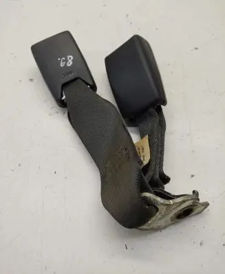 Chrysler 300 - 300C Rear seatbelt buckle 0UW801DVAC 71421