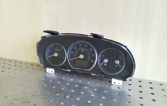 Hyundai Santa Fe Speedometer (instrument cluster) 940012B391