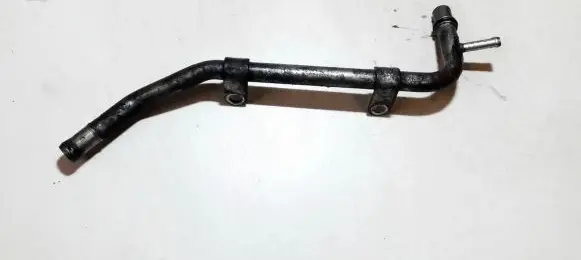 Toyota Avensis T270 Engine coolant pipe/hose