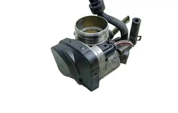 Skoda Octavia Mk1 (1U) Throttle valve 408238323001 06A133062A 00061