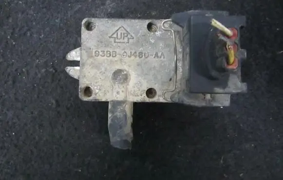 Ford Mondeo MK I Air pressure sensor 93BB9J460AA 93BB-9J460-AA