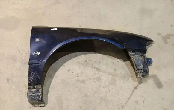 Audi A4 S4 B5 8D Fender