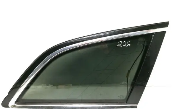 Audi Q7 4L Rear side window 4L0 43R001604 DOT682M5540AS3