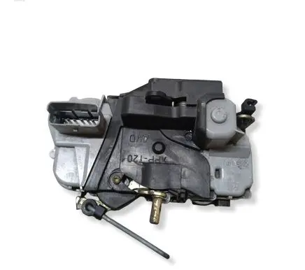 Citroen Xsara Picasso Front door lock 4472A
