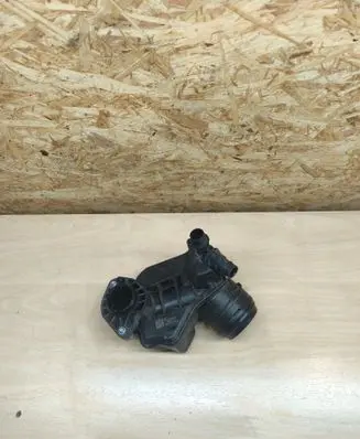 Intake resonator