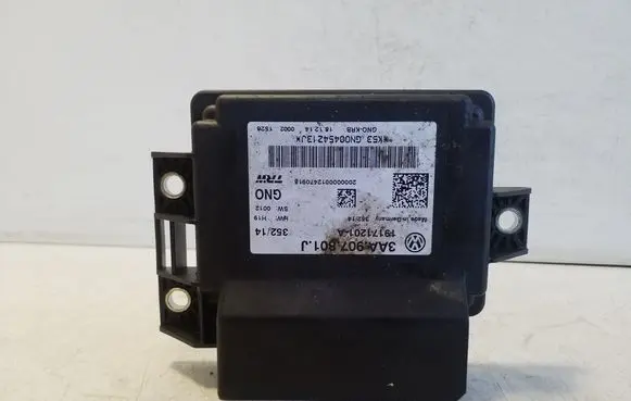 Volkswagen Sharan Hand brake control module 3AA907801J