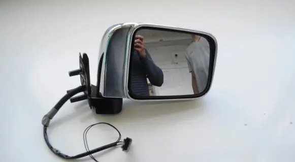 Nissan NP300 Front door electric wing mirror