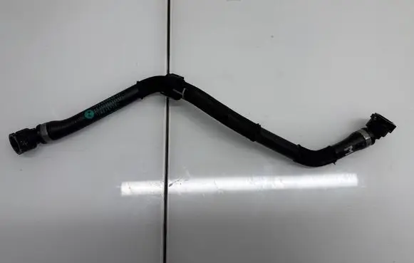 BMW X6 G06 Engine coolant pipe/hose 8598055