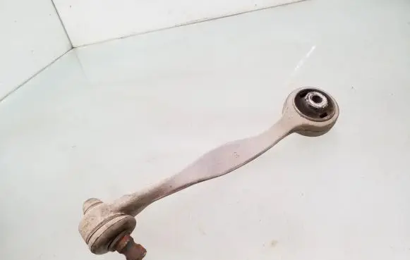 Volkswagen PASSAT B5 Front control arm