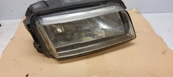 Audi A4 S4 B5 8D Headlight/headlamp 13010160562R 1305235257