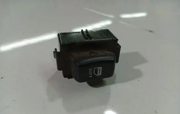 Lexus IS 220D-250-350 Central locking switch button 192627