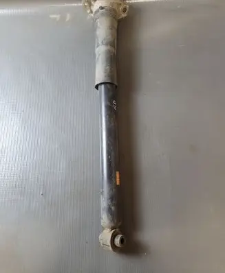 Volkswagen PASSAT B8 Rear shock absorber/damper