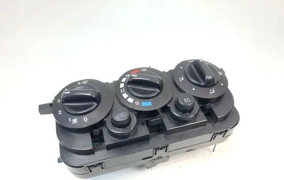 Mercedes-Benz A W168 Climate control unit 2440004601 1688301285 133201