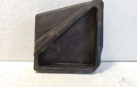 Porsche Cayenne (92A) Fender foam support/seal 7P5145563C