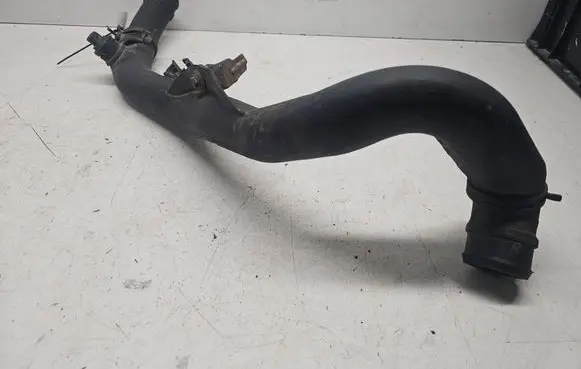 Seat Alhambra (Mk1) Intercooler hose/pipe 7M0145958D